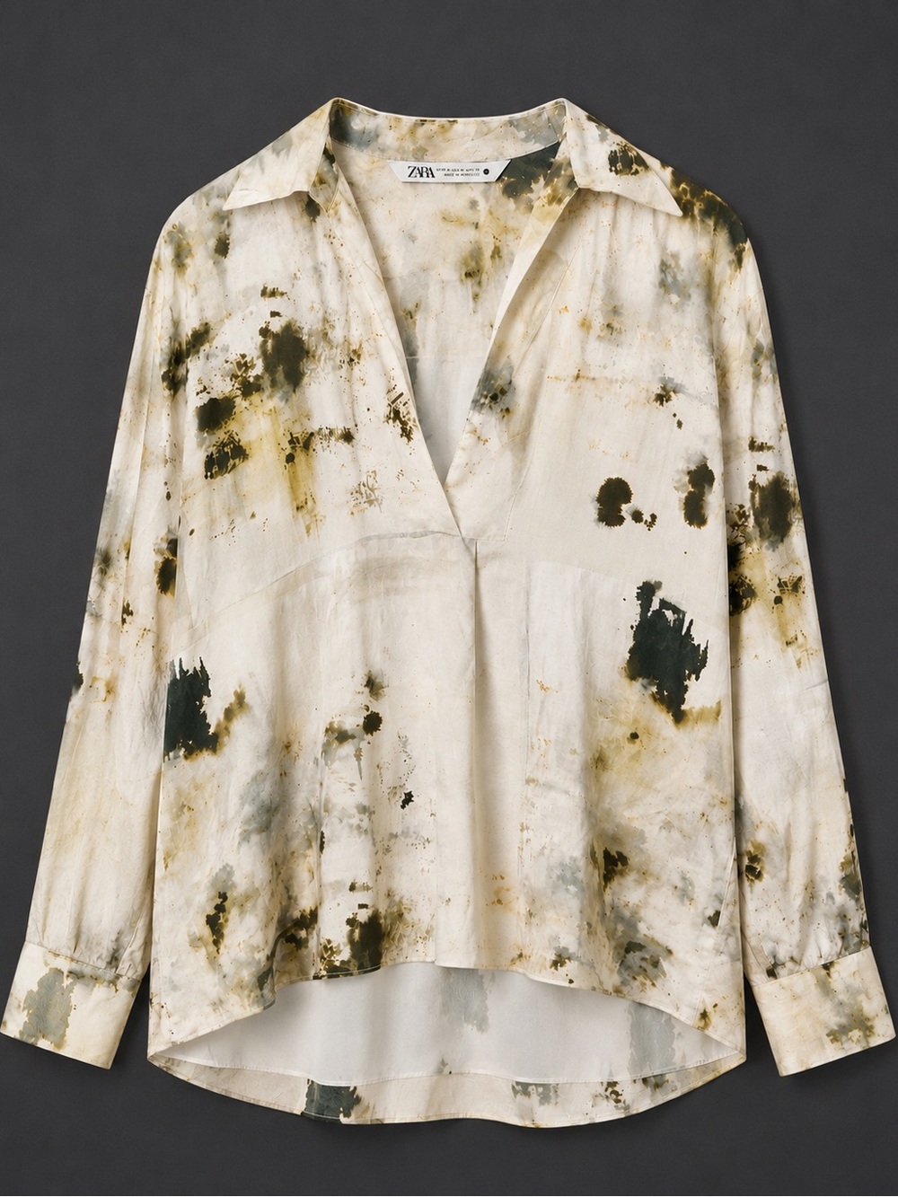 NWT Zara Satin Abstract Print Blouse Size Medium Long Sleeve Split Neck
